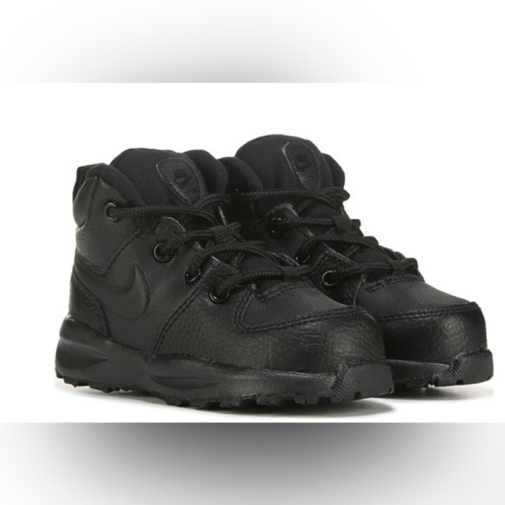 Nike Manoa Black Lace Up Boot Toddler size 6